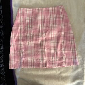 Brandy Melville Light Pink Checkered Skirt